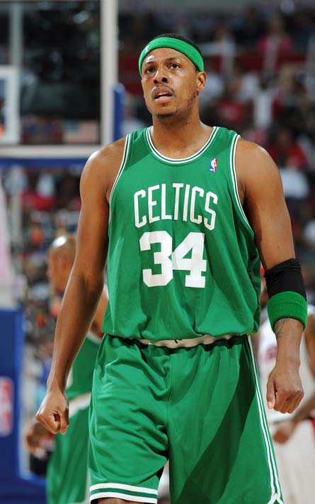 图片报：由于赛程安排，拜仁今年没给球员安排圣诞节庆祝活动（图片报：受赛程影响，拜仁今年未为球员组织圣诞庆祝）