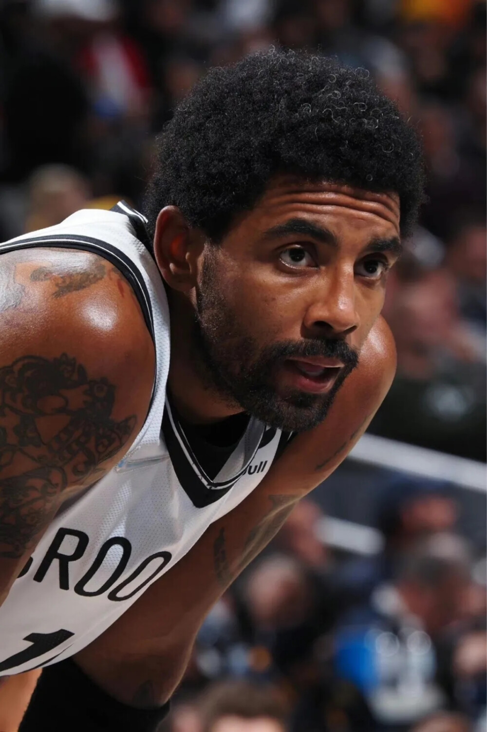 马德兴：中国足球管理组织没上道，没有协调好内卷和外战矛盾（马德兴：中国足球管理机构工作不到位，未能妥善平衡内卷与外战矛盾）