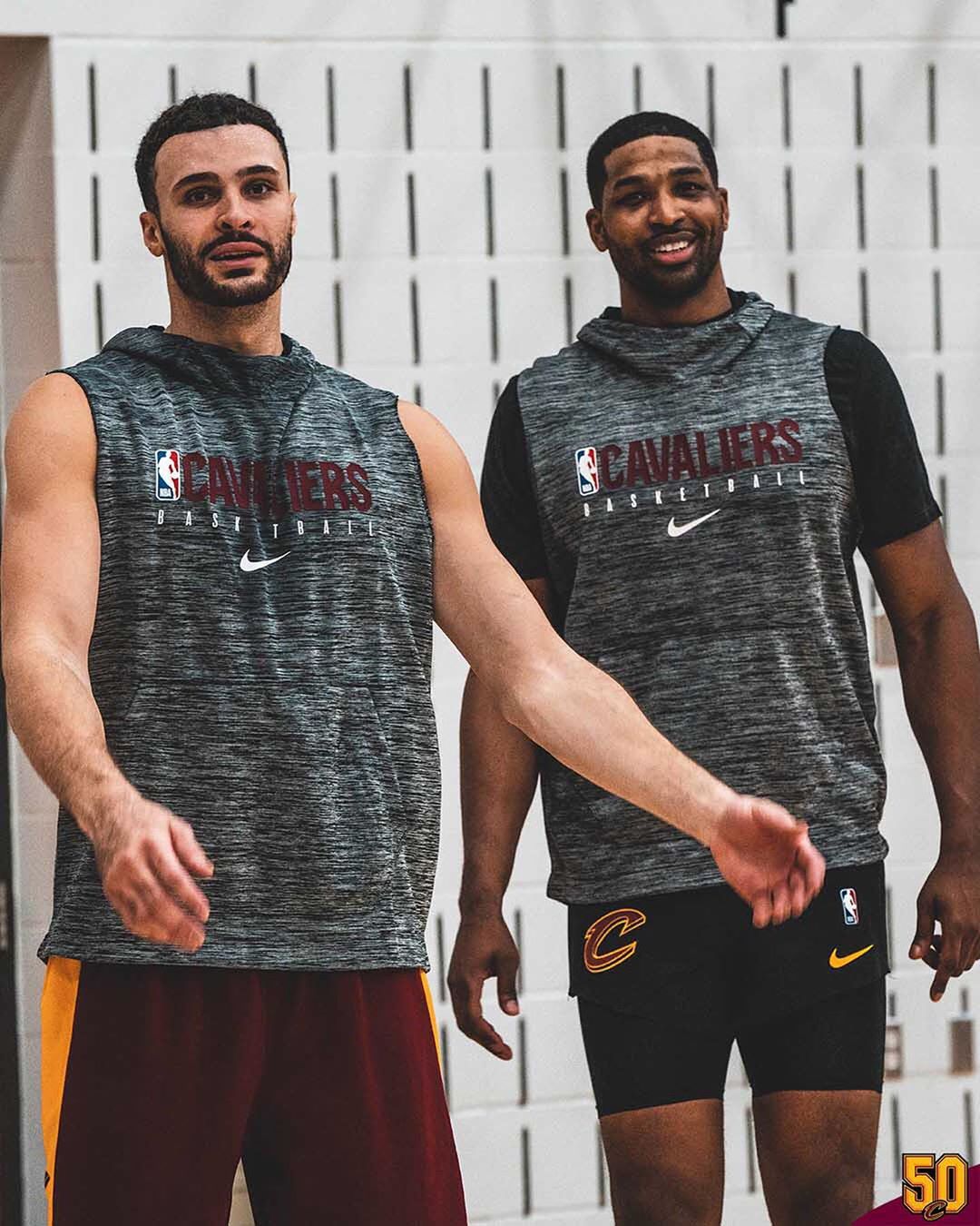 托尼·弗雷夏（前巴萨竞选人）：皇家马德里的媒体和球迷是如何看待这件事的（前巴萨主席候选人托尼·弗雷夏：皇马媒体与球迷如何解读此事？）