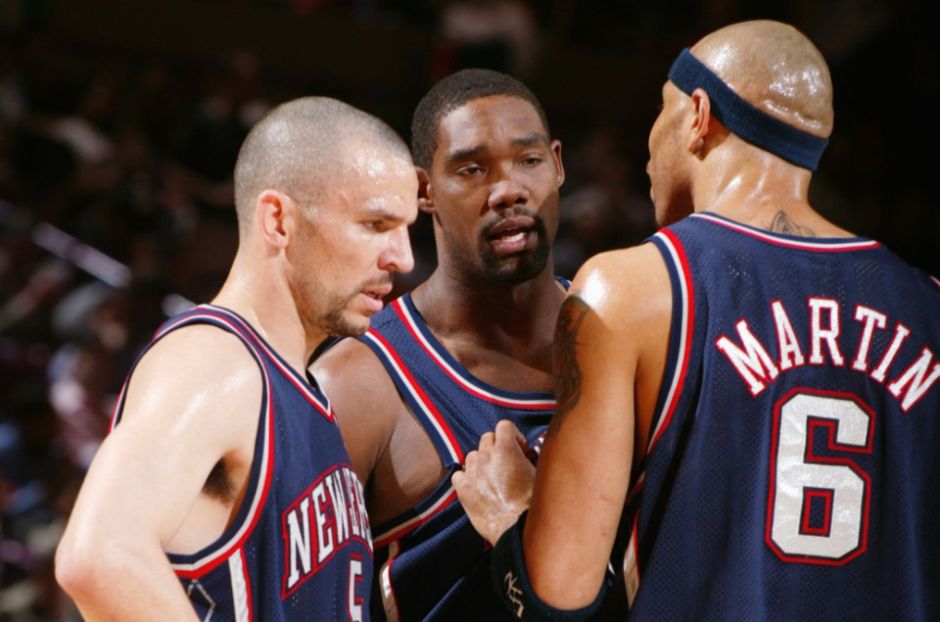 李昂告别海港：我会记住这段美好经历，永远是海港球迷（李昂告别海港：美好岁月铭记于心，我永远是海港球迷）