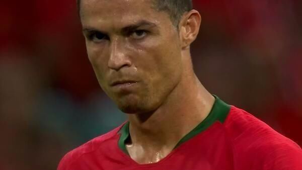 记者：红军已向科纳特开最后一份报价，若他接受将成顶薪之一（记者：利物浦向科纳特递上最终合同，若同意将跻身队内顶薪行列）