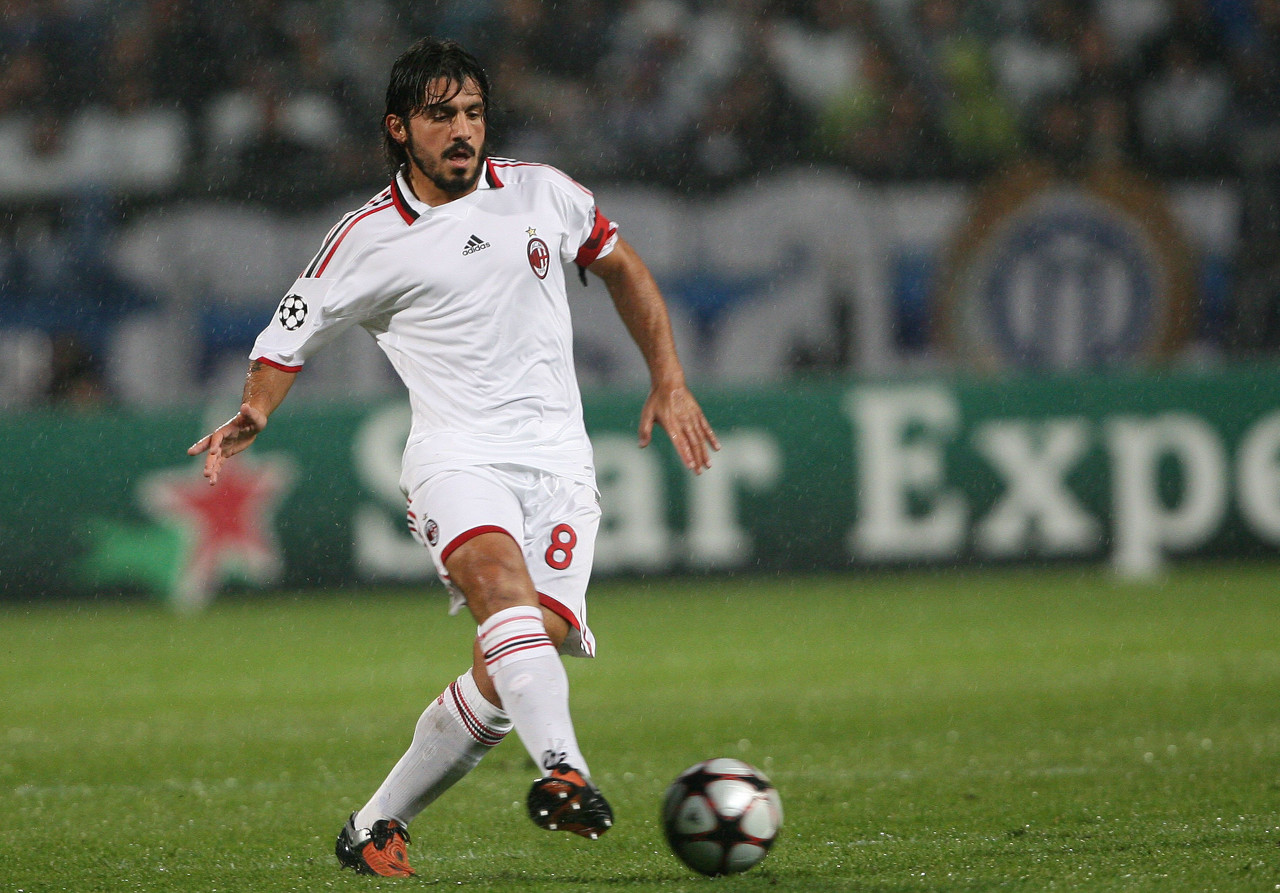 罗马诺：萨勒马科尔斯将与AC米兰续约五年，薪资也将提升（罗马诺：AC米兰将与萨勒马科尔斯续签五年合同，薪资同步上调）