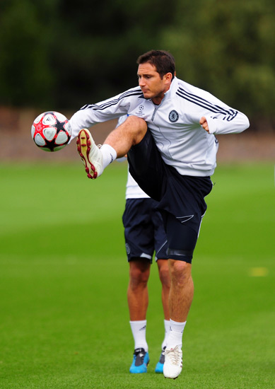 FIFA年度最佳男足教练候选：恩里克、斯洛特、弗里克在列（FIFA年度最佳男足教练候选名单出炉：恩里克、斯洛特、弗里克入选）