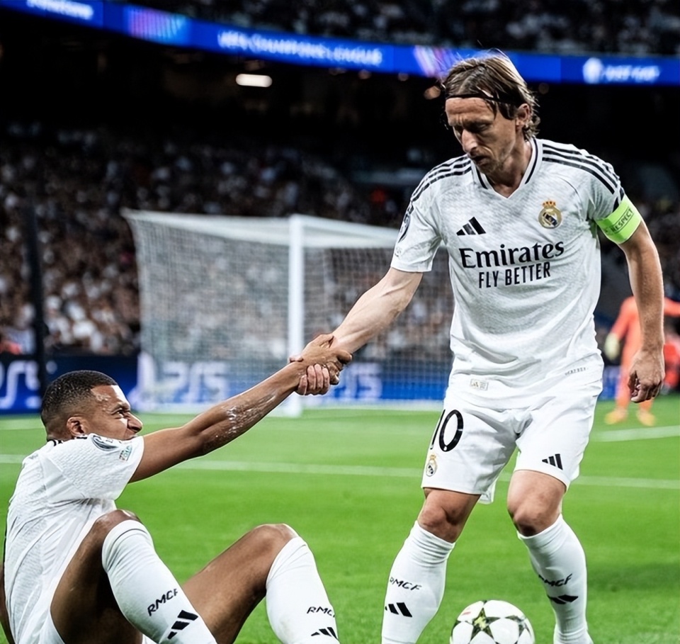 队史第二快！英格拉姆得分突破500+，仅次于伦纳德（英格拉姆完成500+得分里程碑，队史达成速度仅次伦纳德）