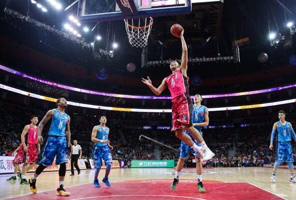 巴萨连续33场西甲进球，创造球队自2019年2月以来最佳纪录（巴萨西甲已连进33场，创2019年2月以来队史最佳纪录）