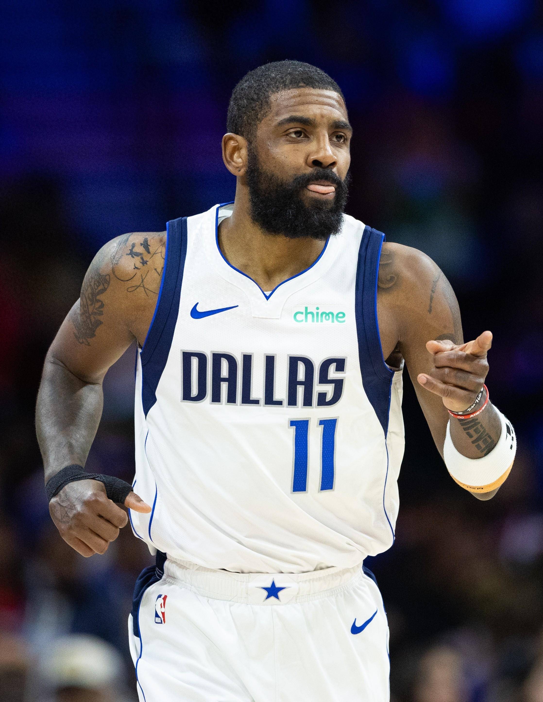 马雷斯卡：埃斯特旺像个旧时代的孩子，他不沉迷于手机和社媒（马雷斯卡：埃斯特旺有旧时代气质，不迷恋手机与社媒）