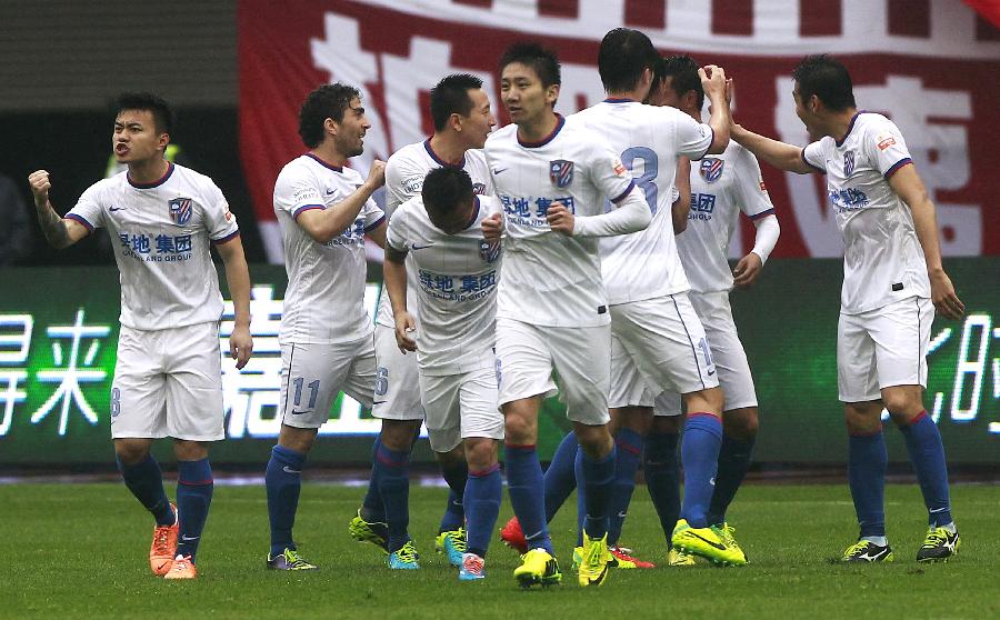 提出续约并再三挽留无果！官方：青岛海牛主帅李霄鹏离任（官方确认：续约与多次挽留未果，青岛海牛主帅李霄鹏离任）