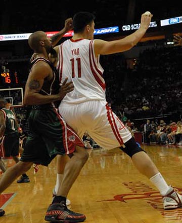 遇强不强！火箭对胜率60%+球队0胜5负，反之16胜2负（火箭遇强不强：对胜率60%以上球队0胜5负，其余对手16胜2负）