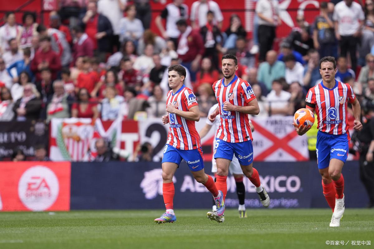 田柾国首登滚石英日韩三版封面，创杂志联动先例（田柾国首次包揽《滚石》英、日、韩三版封面，开创跨刊联动先河）